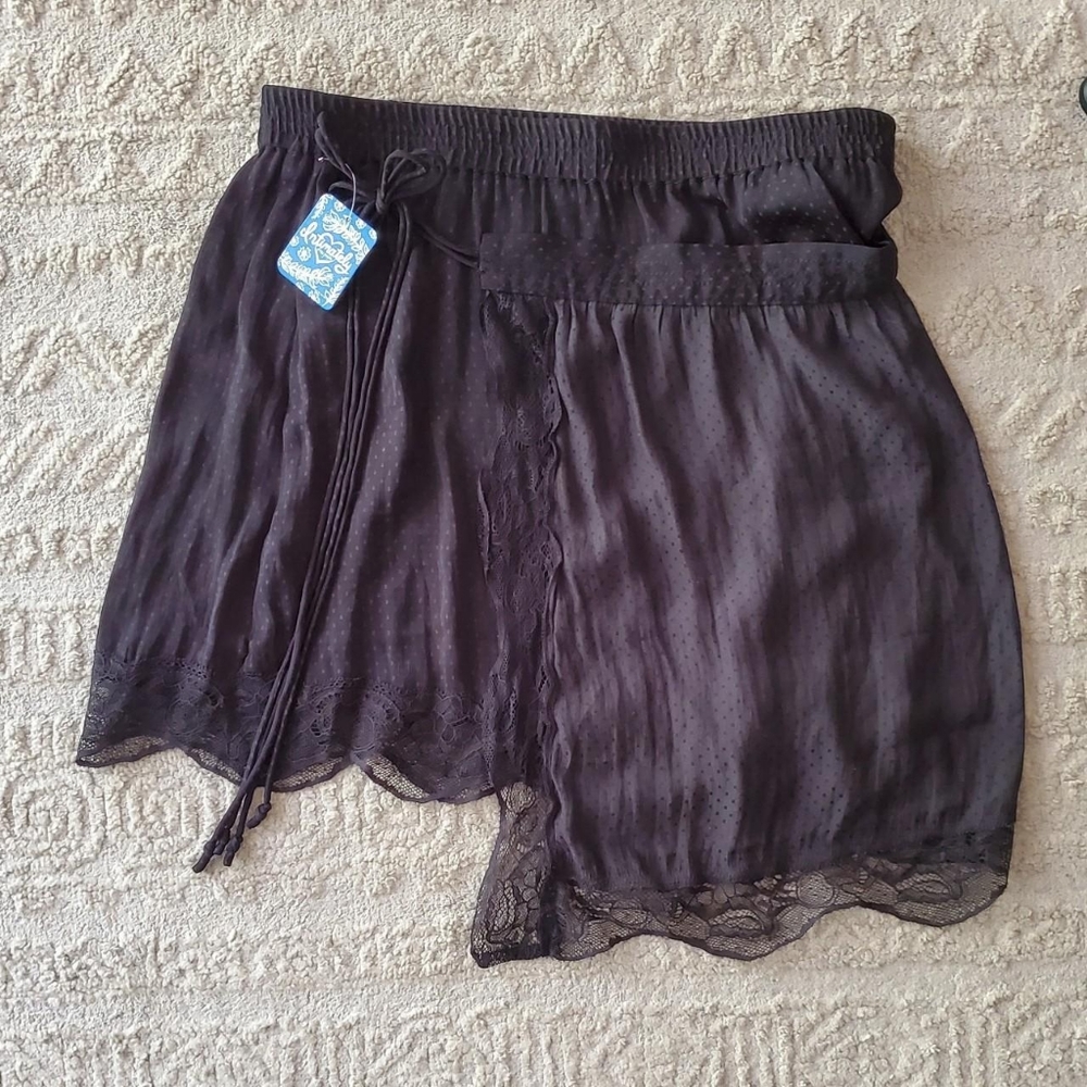Free people skirt with lace hem